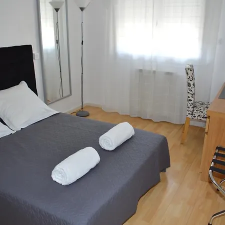 Appart Duplex Laennec Lägenhet Nîmes